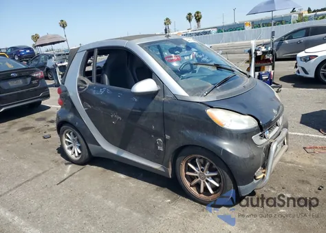 2009 Smart Fortwo Passion z USA, uszkodzony, nr VIN WMEEK31X39K219583